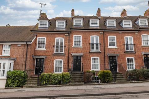 3 bedroom apartment for sale, Station Road West, Canterbury, CT2