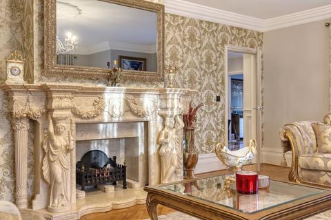 2 The Birches, Brentwood, CM13 2AJ