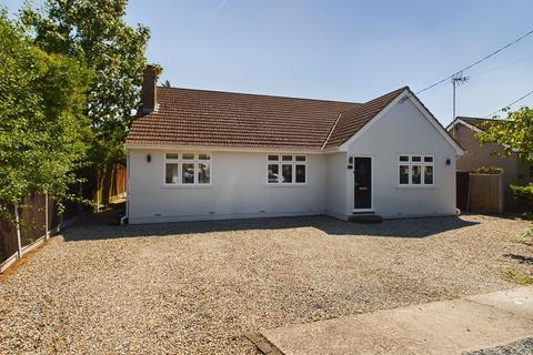 4 bedroom bungalow for sale, Parkgate Road, Corringham, SS17