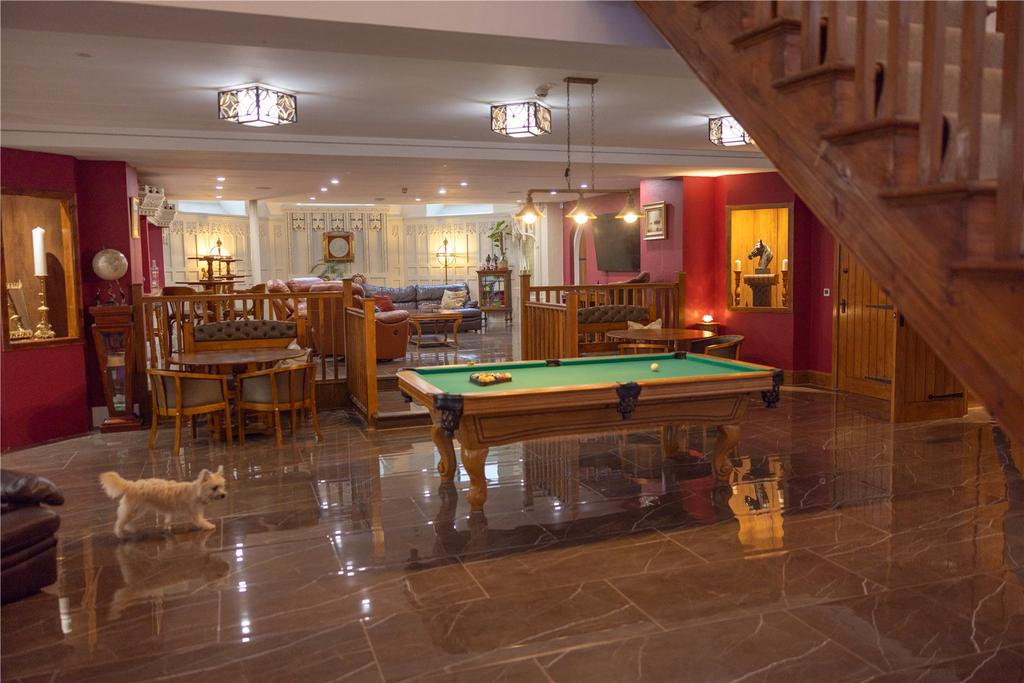 Billiard Area