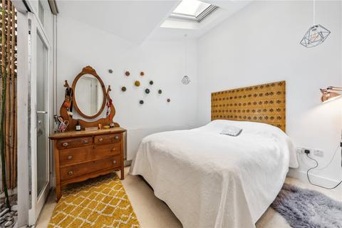 2 bedroom apartment for sale, Lancaster Road, London, W11