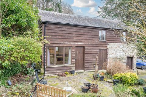 2 bedroom barn conversion to rent, The Barn, Bucknell