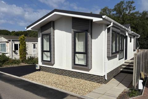 undefined, Reading, Berkshire, RG7