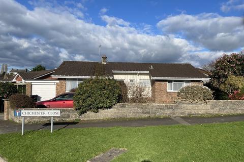 3 bedroom bungalow to rent, Chichester Close, Barnstaple, EX32