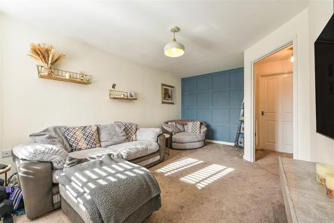 3 bedroom semi-detached house for sale, Osborn Drive, Tangmere, Chichester