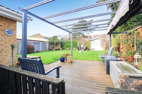 2 bedroom detached bungalow for sale, Haselfoot Road, Boreham