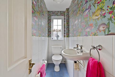 4 bedroom detached house for sale, Gray Close, Warsash, Southampton, Hampshire. SO31 9TB