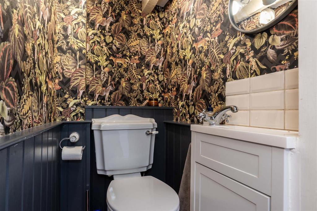 Guest Cloakroom