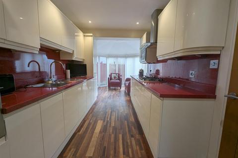 3 bedroom detached house for sale, Malim Road, Darlington