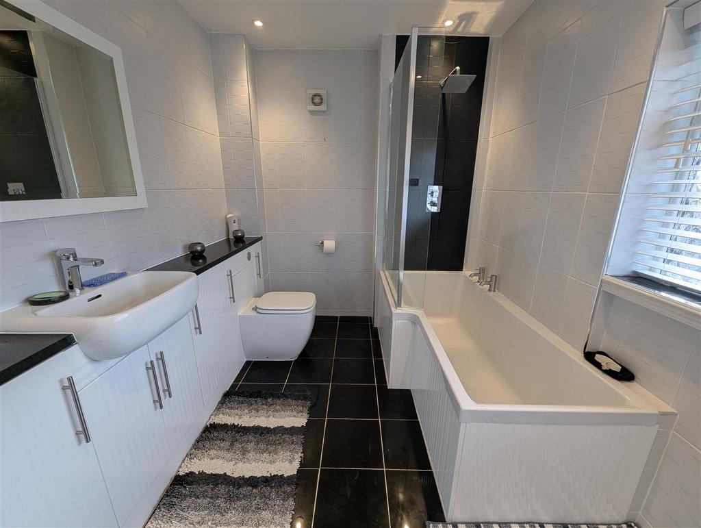 Bathroom/W.C