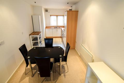 2 bedroom duplex to rent, Regent Grove, Leamington Spa