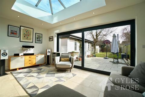 60 Drury Road, Colchester, CO2 7UU