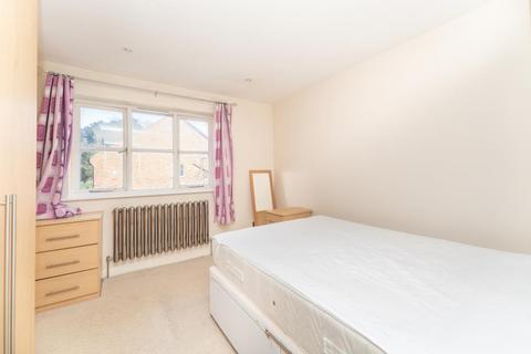 6 Tawny Close, London, W13 9LX