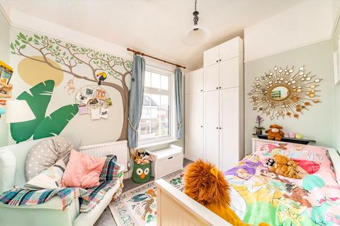 94 Crown Lane, Morden, SM4 5BU