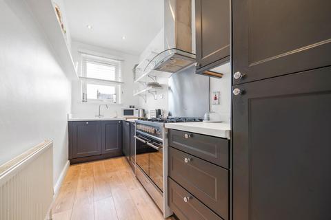 1 bedroom flat for sale, Bedford Road, London SW4