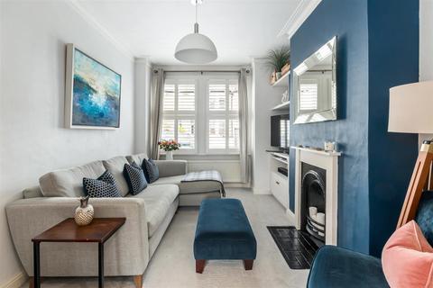 3 bedroom terraced house for sale, Sydney Road, Raynes Park SW20