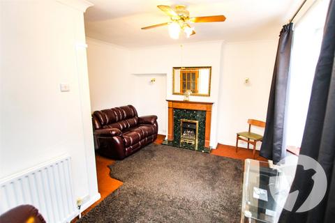 2 bedroom end of terrace house for sale, Morston Gardens, London, SE9