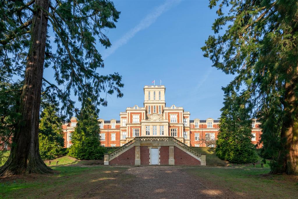 21 Victoria Court externals-16.jpg