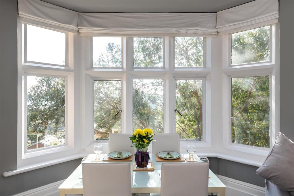 21 Victoria Court internals10.jpg