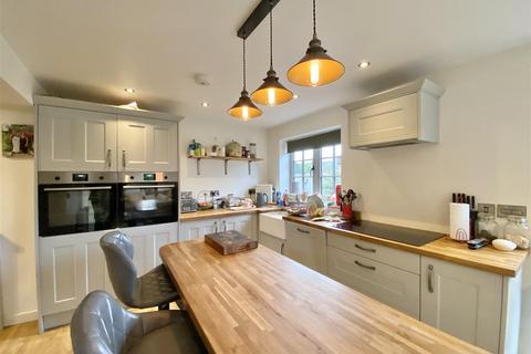 4 bedroom detached house for sale, Newton Crescent, Leeming, Northallerton