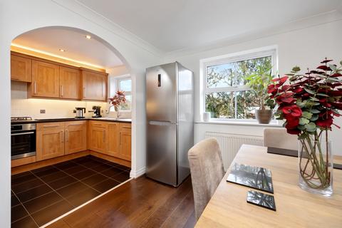 4 bedroom end of terrace house for sale, International Way, Sunbury-on-Thames, Surrey, TW16