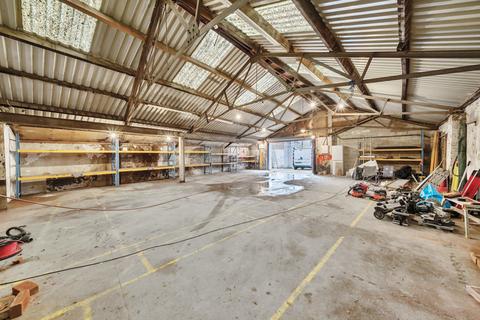 Warehouse to rent, 297 Lewisham High Street, London