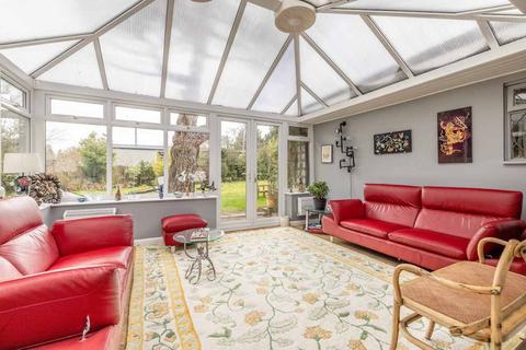 4 bedroom bungalow for sale, Bellswood Lane, Iver SL0