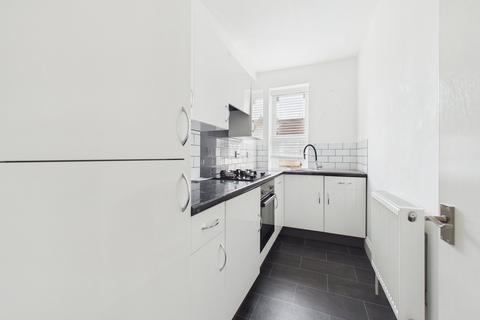 2 bedroom flat for sale, Amberey Road, Weston-Super-Mare, BS23