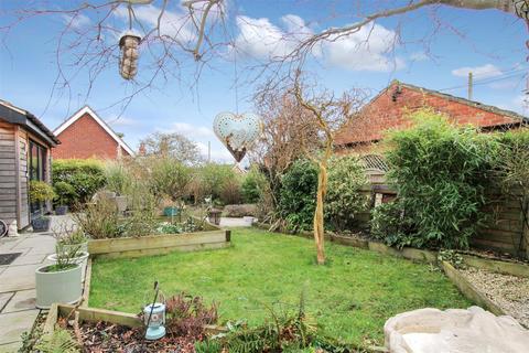 3 bedroom cottage for sale, High Street, North Kelsey LN7