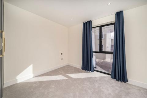 2 bedroom flat to rent, Coomer Place, London SW6