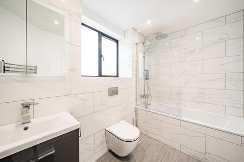 2 bedroom flat to rent, Coomer Place, London SW6