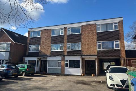 1 bedroom apartment for sale, Alexandra Road, Farnborough GU14