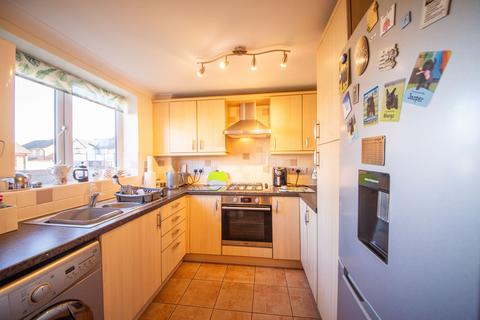 2 bedroom semi-detached house for sale, Whimbrel Avenue, Newton-Le-Willows, WA12