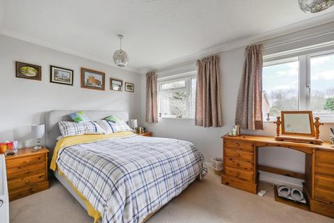 20 Swallowfield, Tamworth, B79 7SG
