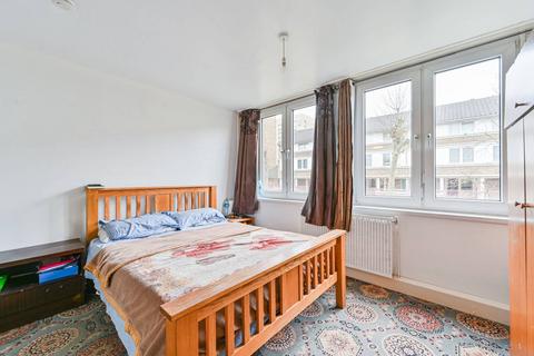 1 bedroom flat for sale, East surrey Grove, Peckham, London, SE15