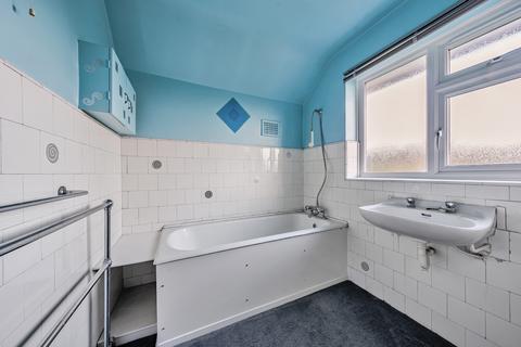 50 Winscombe Way, Stanmore, HA7 3AU