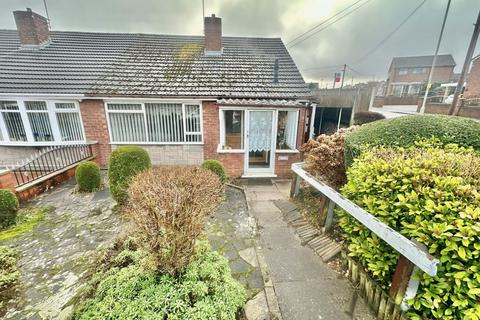 2 bedroom semi-detached bungalow for sale, Henlow Close, Tipton DY4