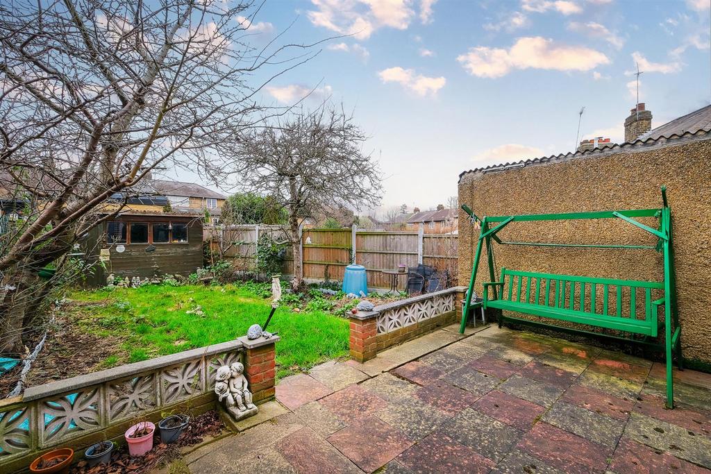 98 Redbridge Lane West-22 web.jpg