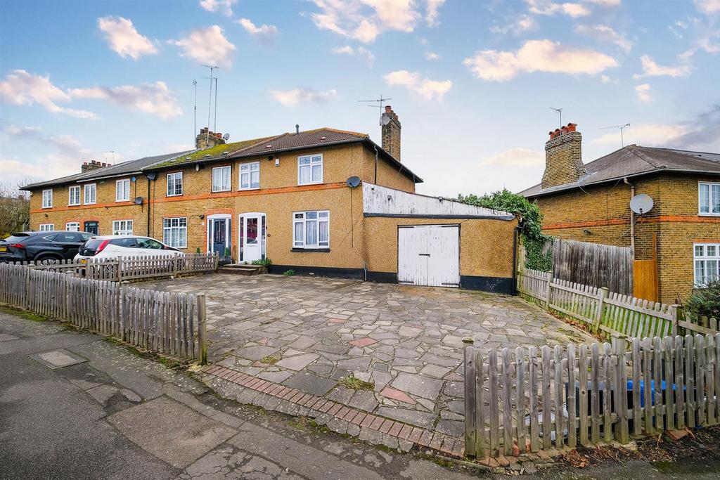 98 Redbridge Lane West-26 web.jpg