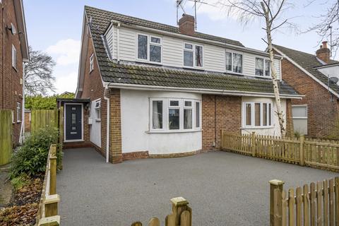 Fairwater Drive, Woodley, Reading