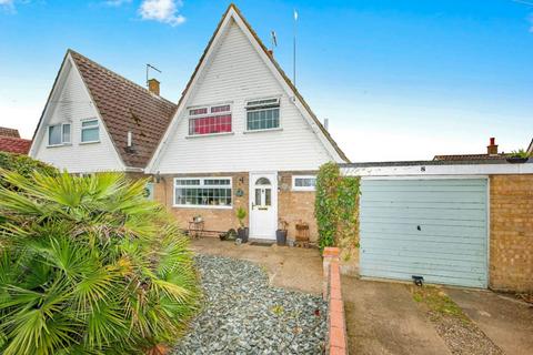 3 bedroom detached house for sale, Lowestoft NR33