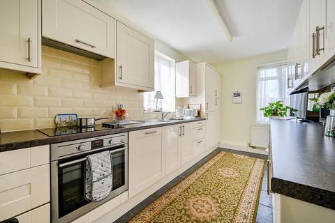 2 bedroom flat for sale, Horn Lane, Acton, London, W3