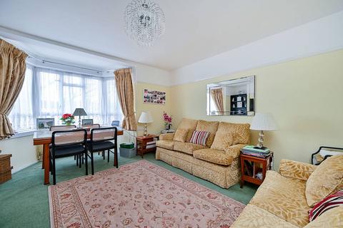 2 bedroom flat for sale, Horn Lane, Acton, London, W3