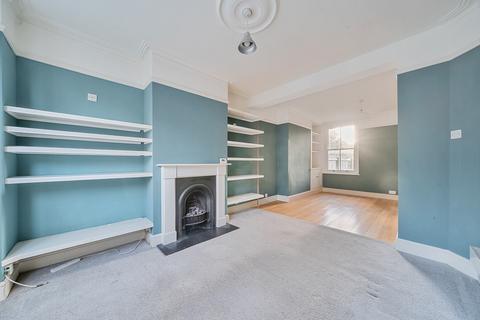 2 bedroom terraced house to rent, Russell Road, London E17