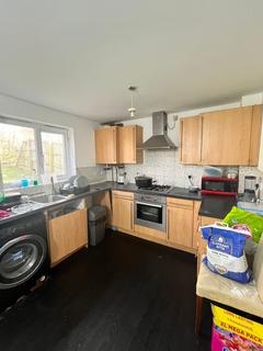 61 Saddlecote Close, Manchester, M8 5QE