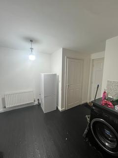61 Saddlecote Close, Manchester, M8 5QE