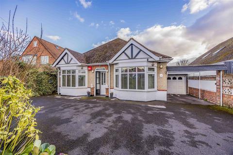 3 bedroom detached bungalow for sale, Warfield Crescent, Waterlooville PO7