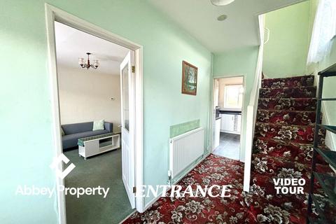 3 bedroom terraced house to rent, Guernsey Close, Luton, LU4