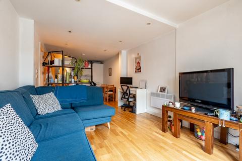 1 bedroom flat for sale, Kings Quarter Apartments, Bristol BS2