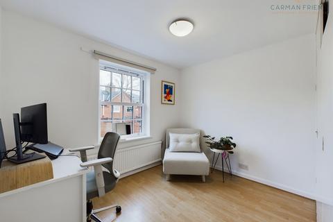 30 Browns Lane, Handbridge, Chester, CH4 7LW